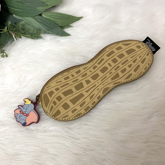 5/$25 Disney’s Dumbo Peanut Coin Purse With Dumbo Pull